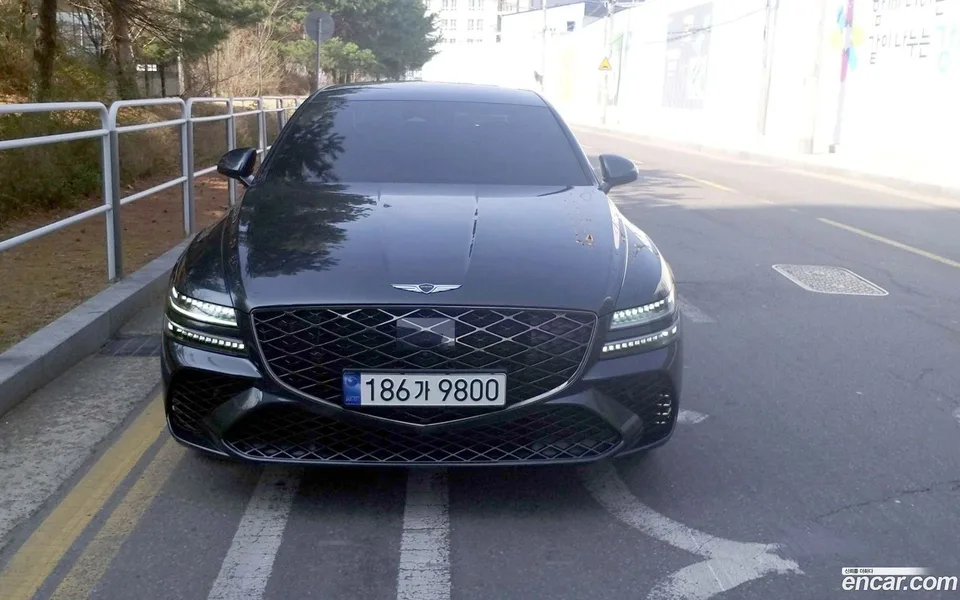 Genesis G80 2.5 AWD 2024 — фото 1, купить с доставкой в Москву