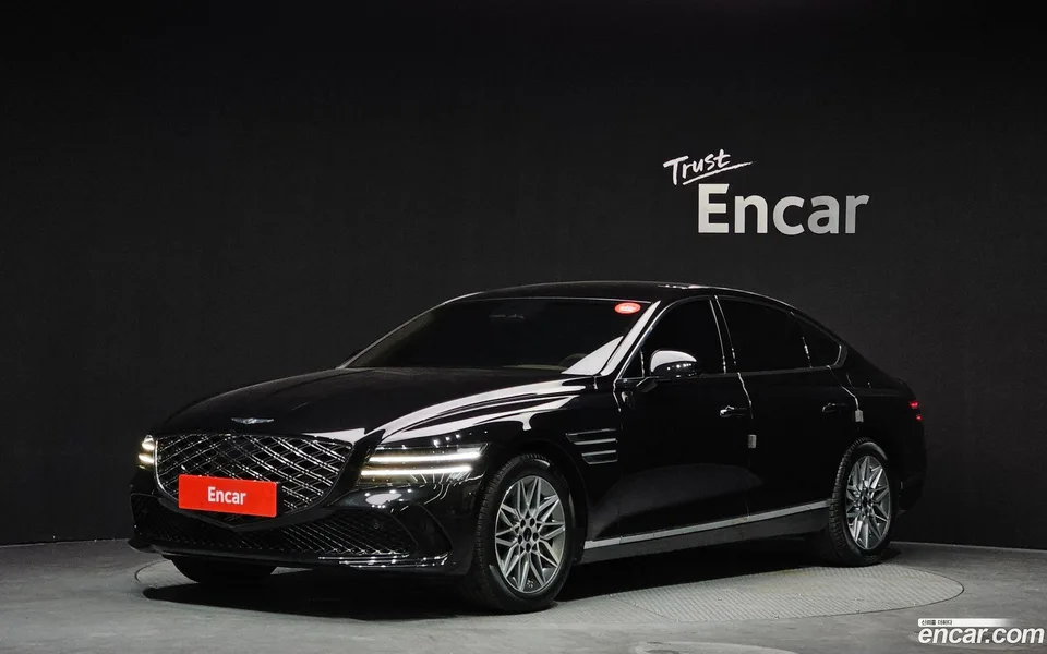 Genesis G80 2.5 2WD 2025 — фото 1, купить с доставкой в Москву