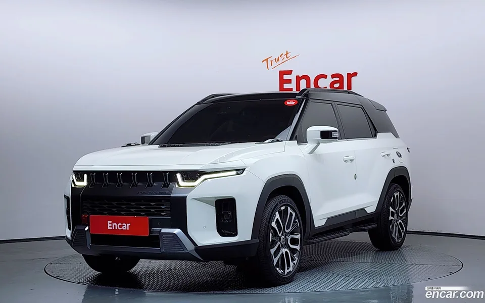KG Mobility Torres 1.5 2WD 2022 — фото 1, купить с доставкой в Москву