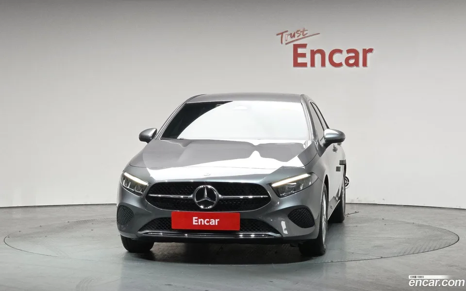 Mercedes-Benz A-Class A220 2025 — миниатюра 3