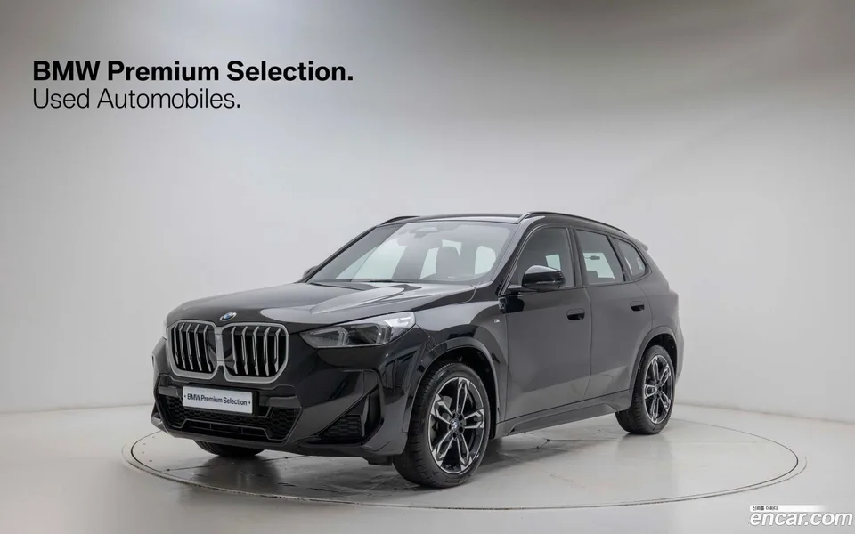 BMW X1 xDrive 20i M 2025 — фото 1, купить с доставкой в Москву