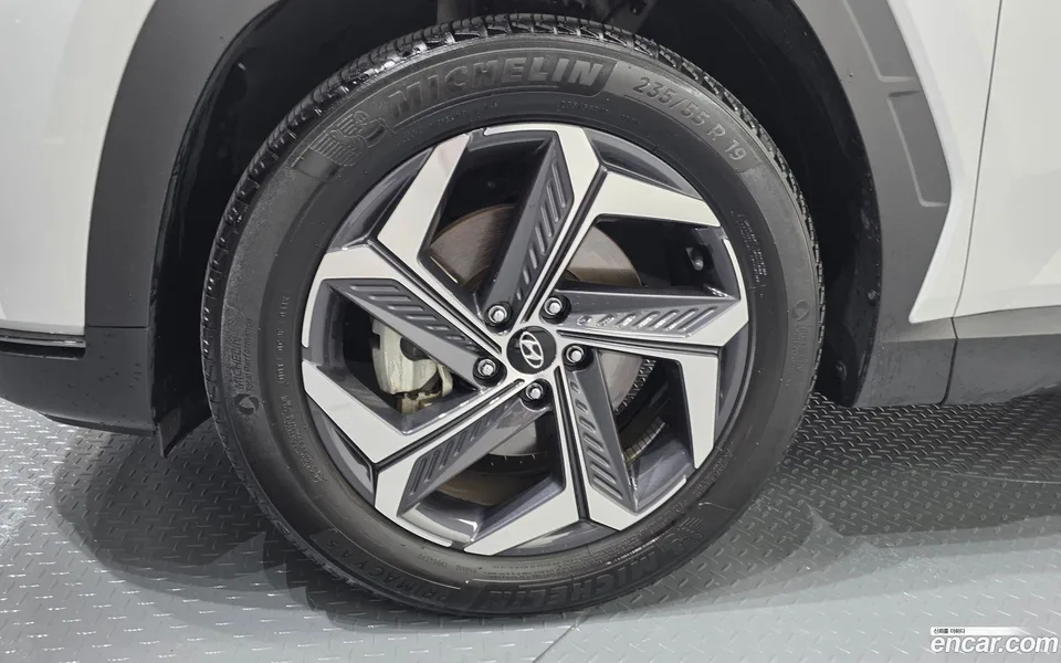 Hyundai Tucson 1.6 2WD 2023 — миниатюра 5