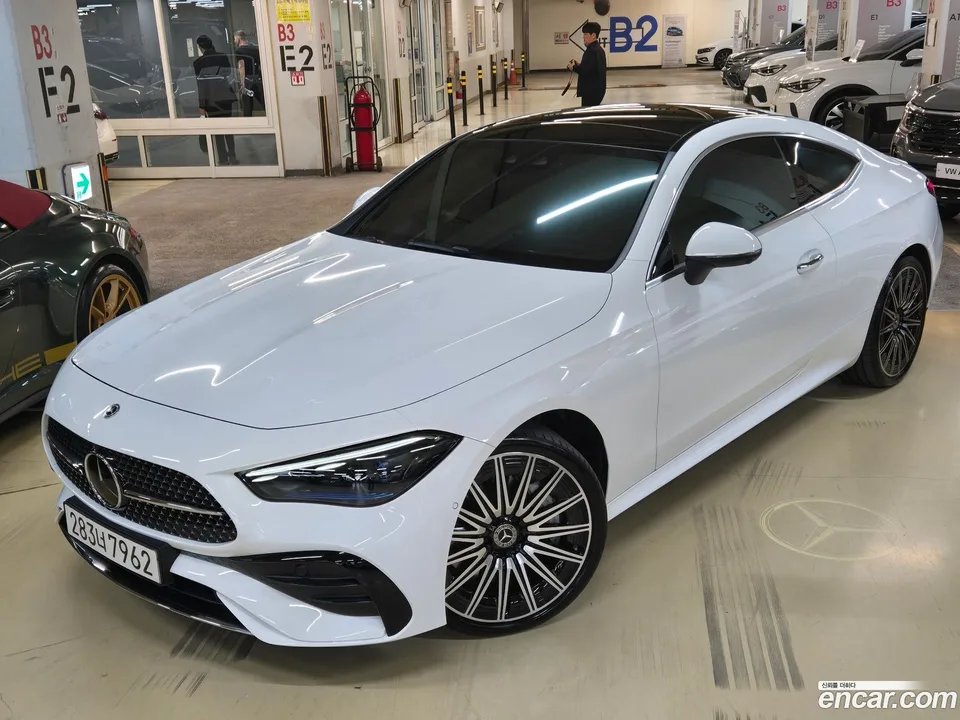 Mercedes-Benz CLE-Class CLE450 4MATIC 2024 — фото 1, купить с доставкой в Москву