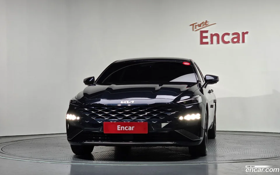 Kia K8 Hybrid 2023 — миниатюра 3