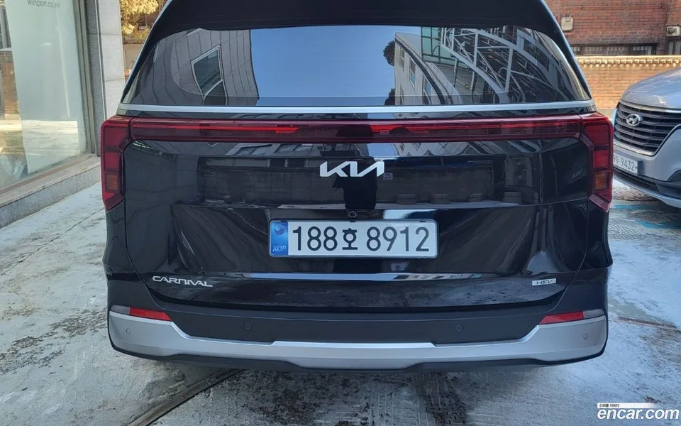 Kia Carnival HEV 9 2026 — миниатюра 3