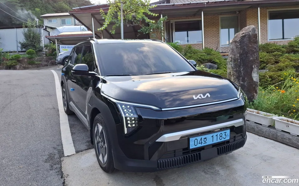 Kia EV3 2WD 2025 — миниатюра 3