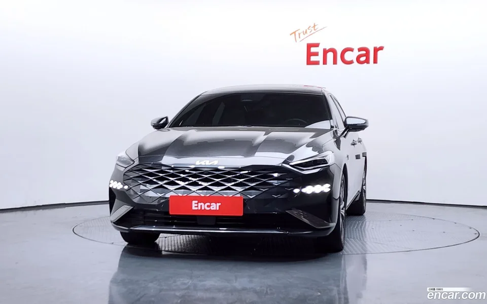 Kia K8 Hybrid 2023 — миниатюра 3