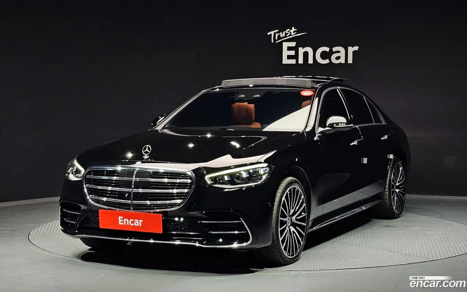 Mercedes-Benz S-Class S400 d 4MATIC 2023 — фото 1, купить с доставкой в Москву