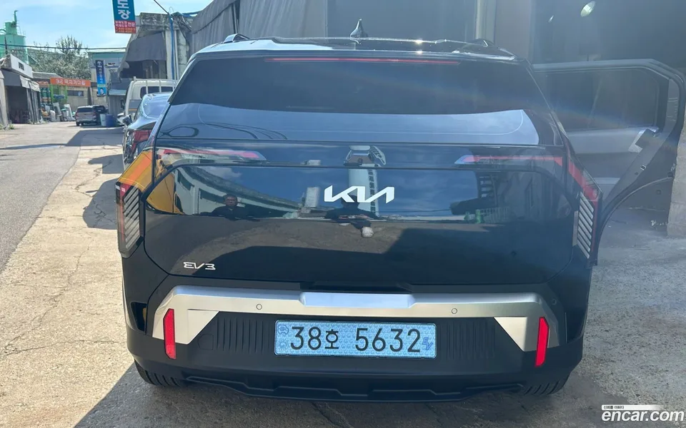 Kia EV3 2WD 2025 — миниатюра 3