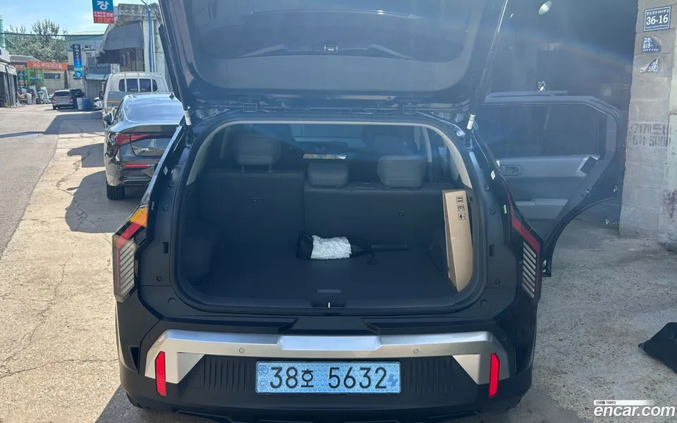 Kia EV3 2WD 2025 — миниатюра 5