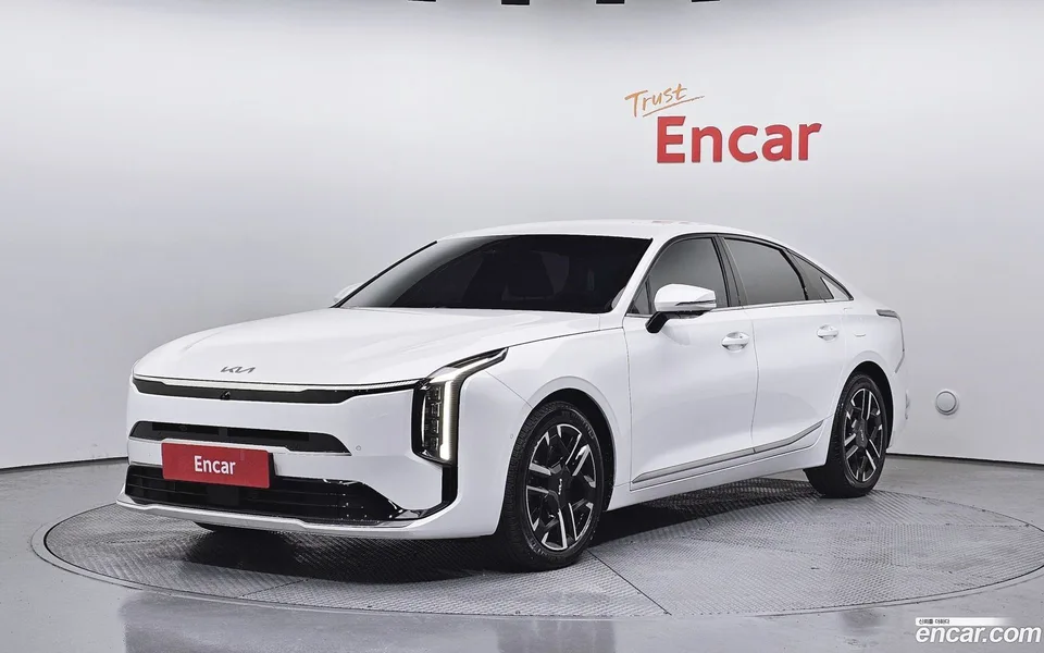 Kia K8 2.5 2WD 2025 — фото 1, купить с доставкой в Москву