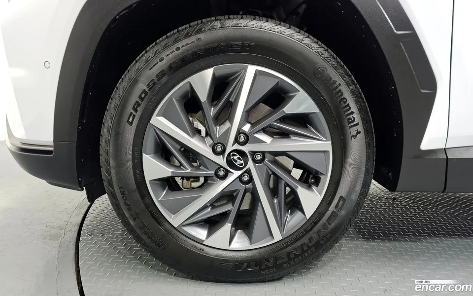 Hyundai Tucson Hybrid 2WD 2023 — миниатюра 5
