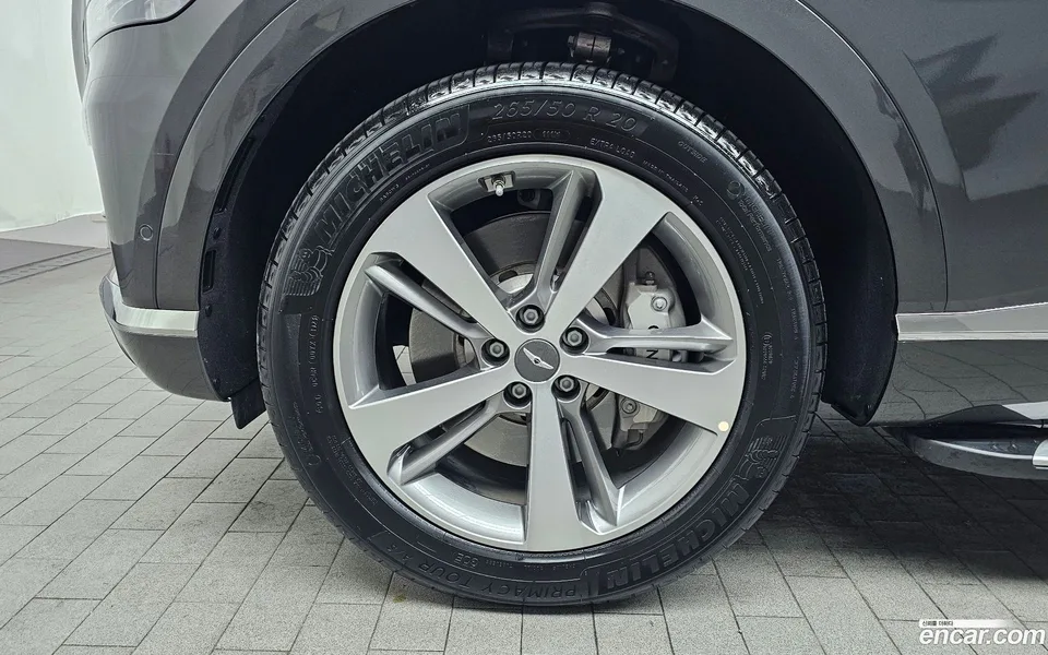Genesis GV80 2.5T AWD 2023 — миниатюра 2