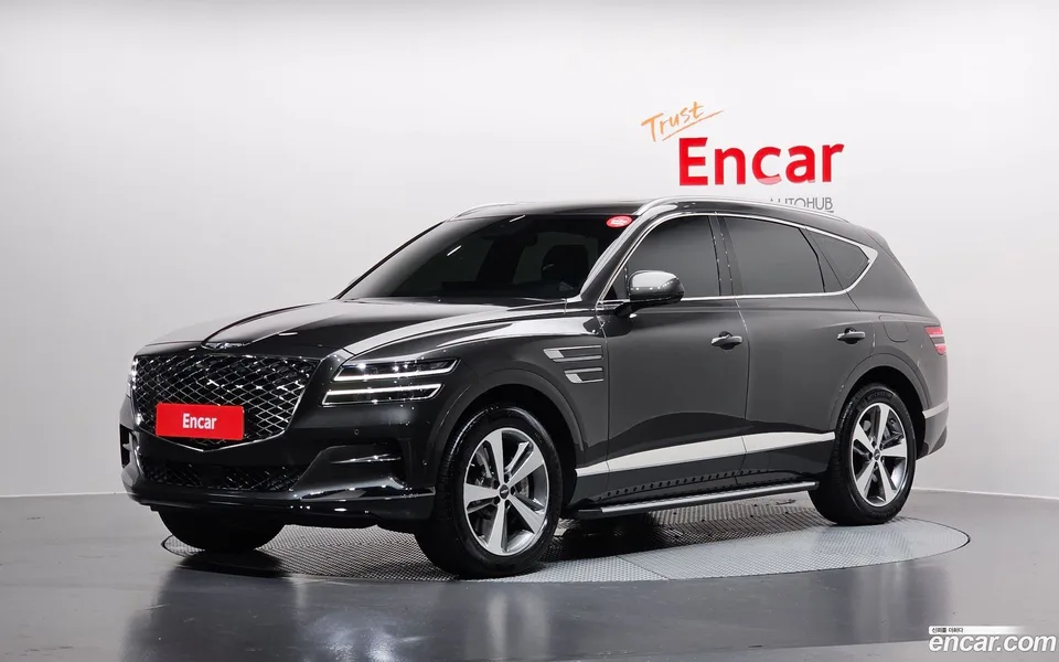 Genesis GV80 2.5T AWD 2023 — фото 1, купить с доставкой в Москву