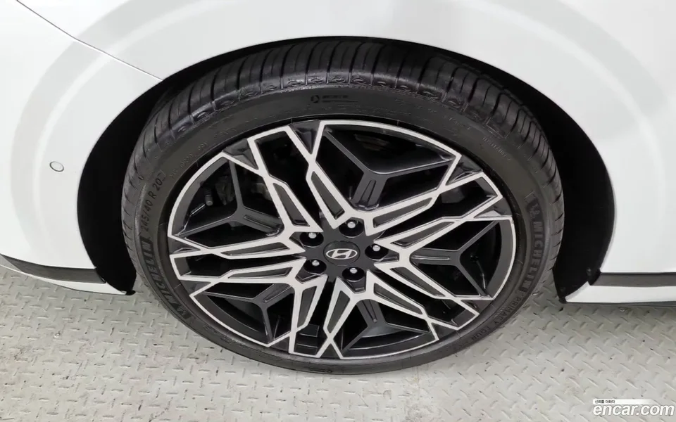 Hyundai Grandeur 3.5 2WD 2023 — миниатюра 2