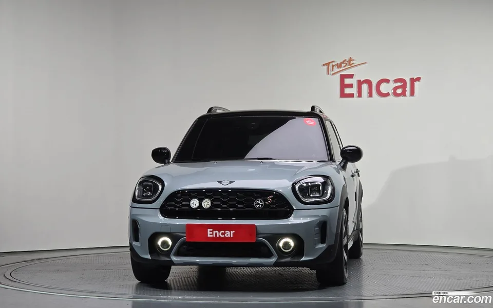 MINI Cooper S Countryman ALL4 2023 — thumbnail 3