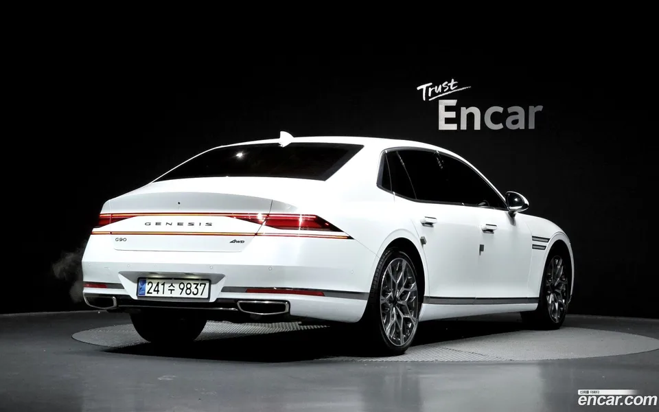 Genesis G90 3.5 e-S/C AWD 2024 — миниатюра 2