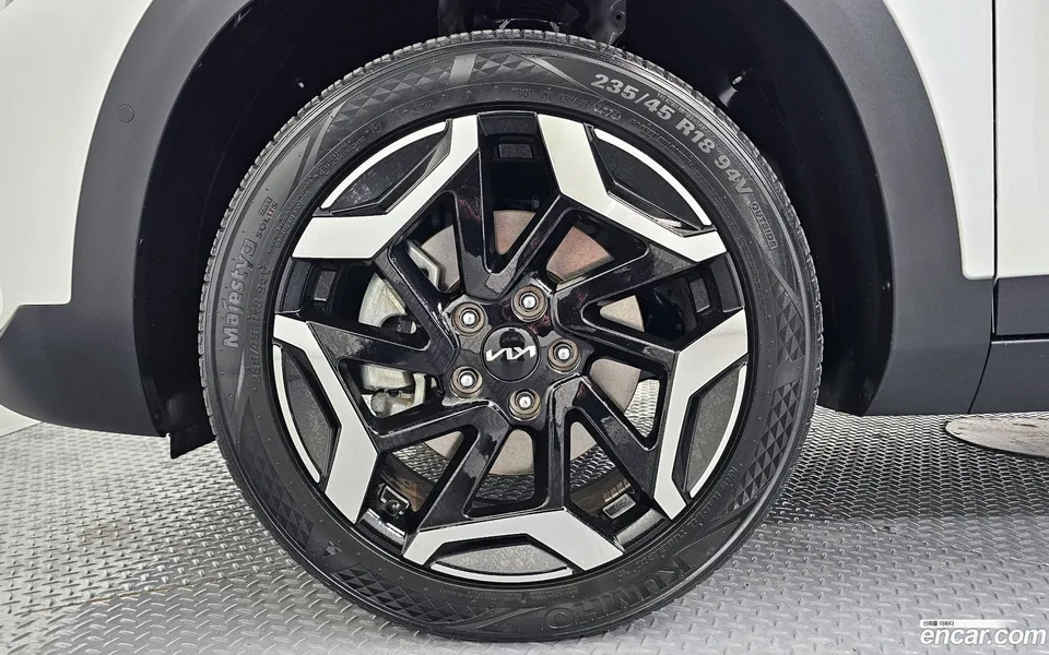 Kia Seltos 1.6 2WD 2024 — миниатюра 5