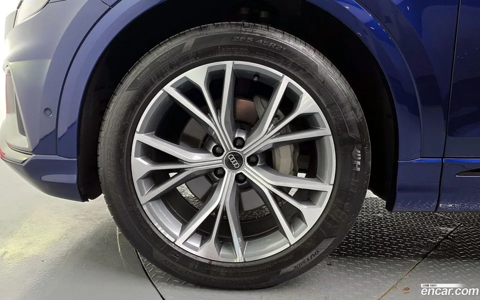 Audi Q8 (4M) 55 TFSI 2022 — миниатюра 2