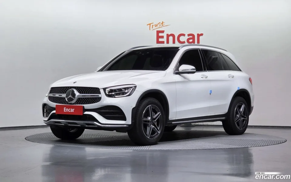 Mercedes-Benz GLC-Class GLC300e 4MATIC 2022 — фото 1, купить с доставкой в Москву
