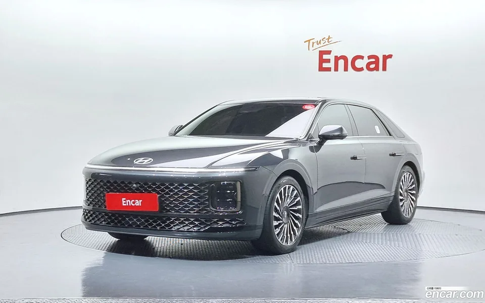 Hyundai Grandeur Hybrid 2023 — фото 1, купить с доставкой в Москву