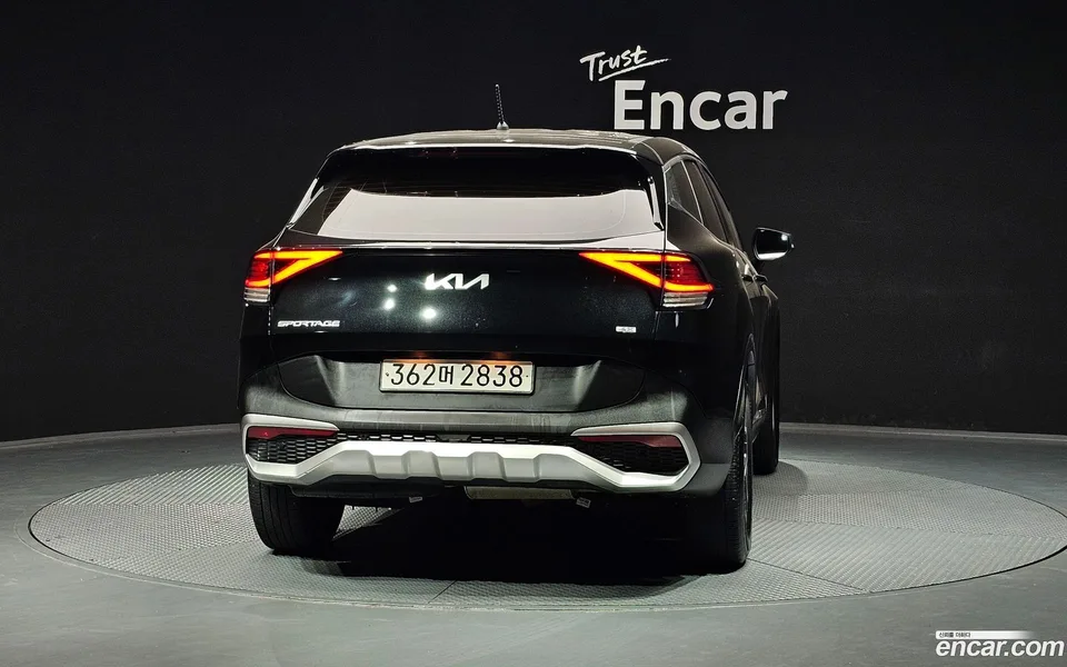 Kia Sportage 2.0 4WD 2023 — миниатюра 4