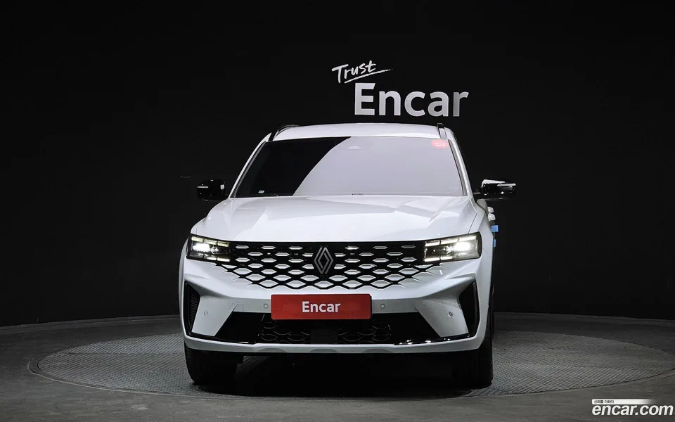 Renault Samsung Grand Koleos 1.5 E-TECH 2WD 2025 — миниатюра 3