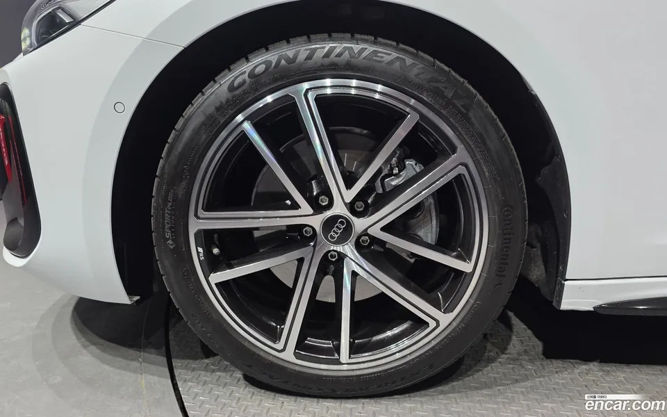 Audi A5 45 TFSI S Line 2025 — миниатюра 2