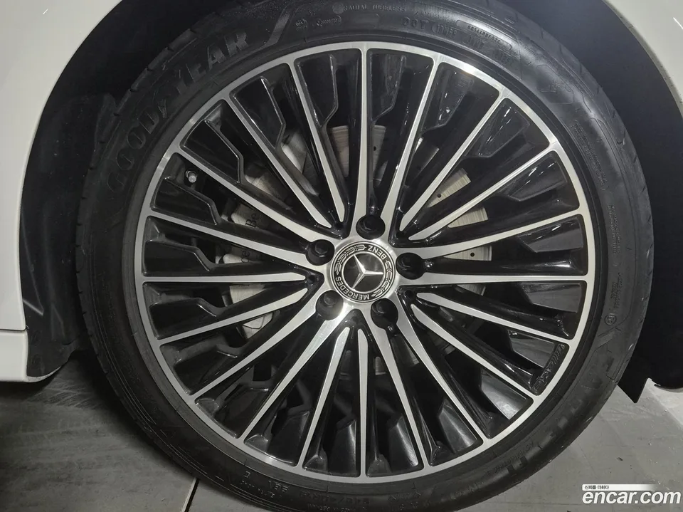 Mercedes-Benz CLE-Class CLE200 2025 — миниатюра 2
