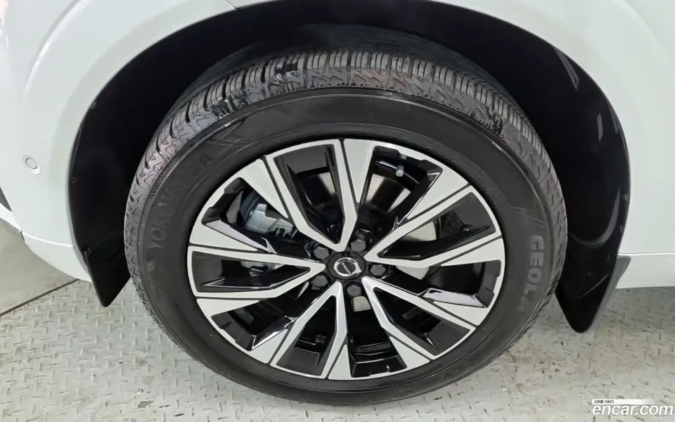 Volvo XC60 B5 2024 — миниатюра 2