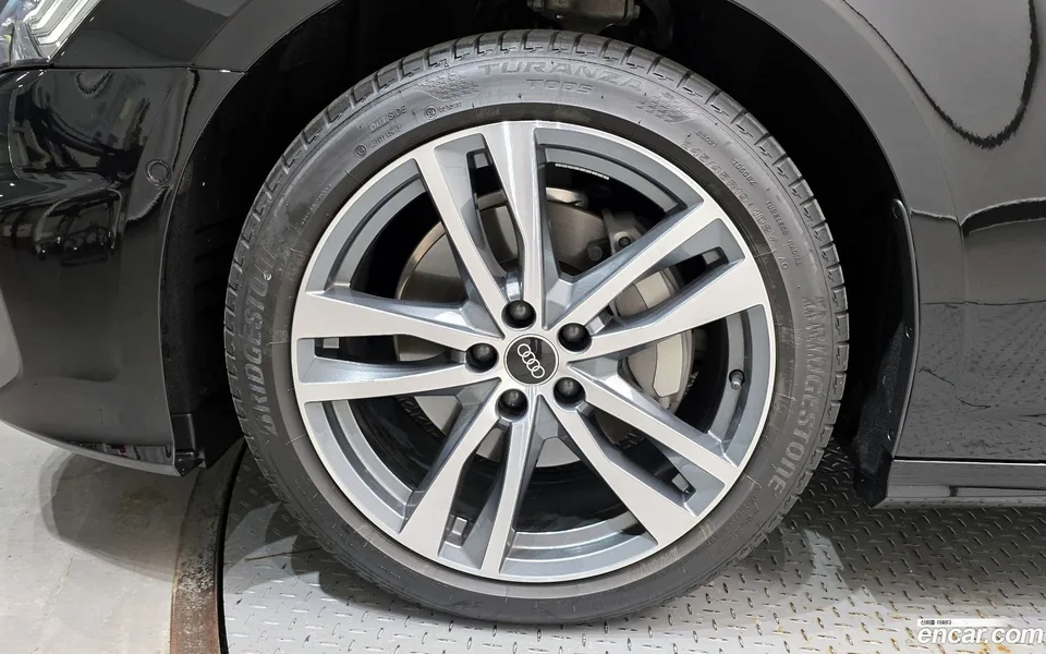 Audi A6 45 TFSI 2023 — миниатюра 2