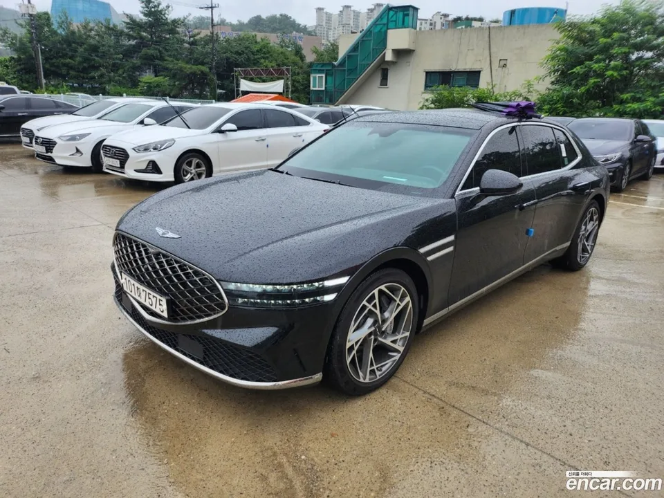 Genesis G90 3.5 AWD 2022 — фото 1, купить с доставкой в Москву
