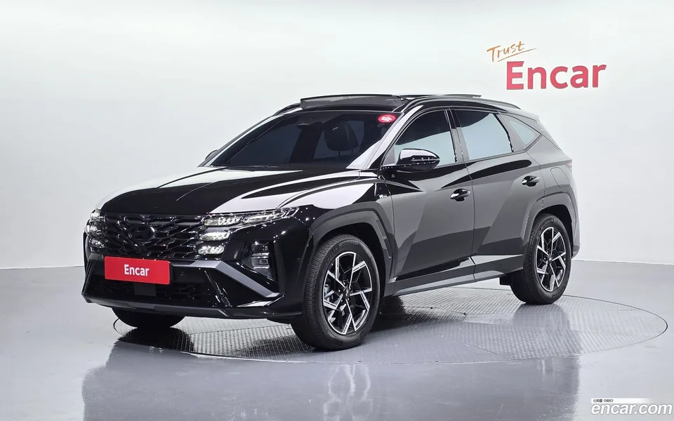 Hyundai Tucson Hybrid NX4 HEV 1.6 2WD 2025 — фото 1, купить с доставкой в Москву