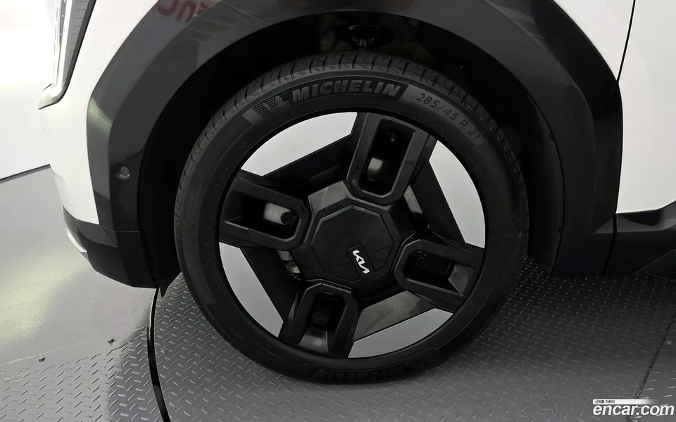 Kia EV9 4WD 2023 — миниатюра 5