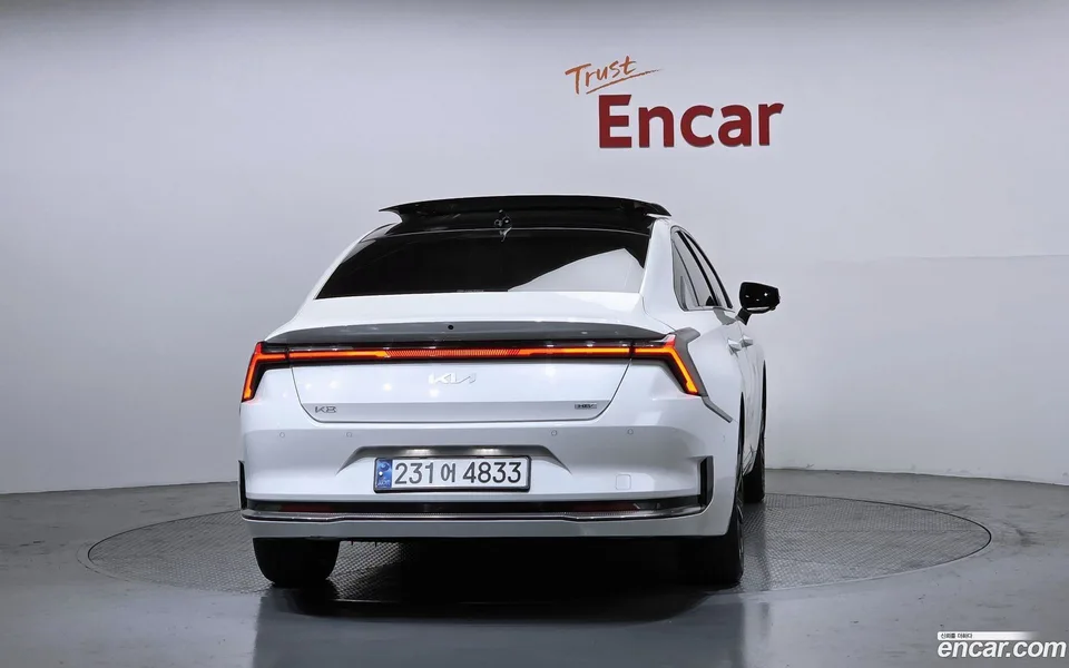 Kia K8 Hybrid 2025 — миниатюра 4