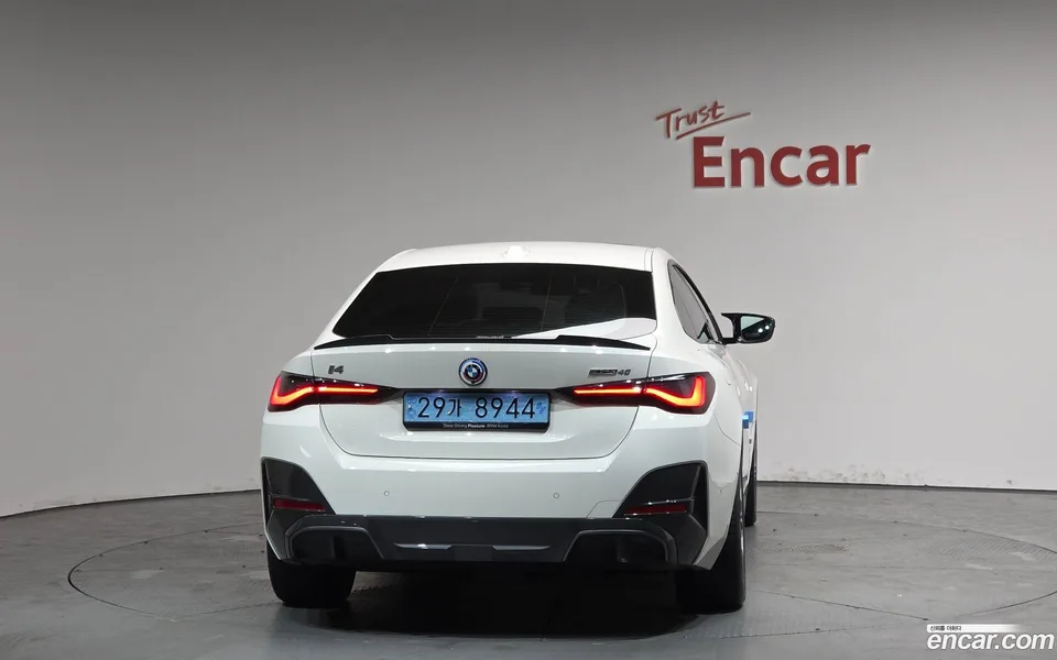 BMW i4 eDrive40 M 2024 — миниатюра 4