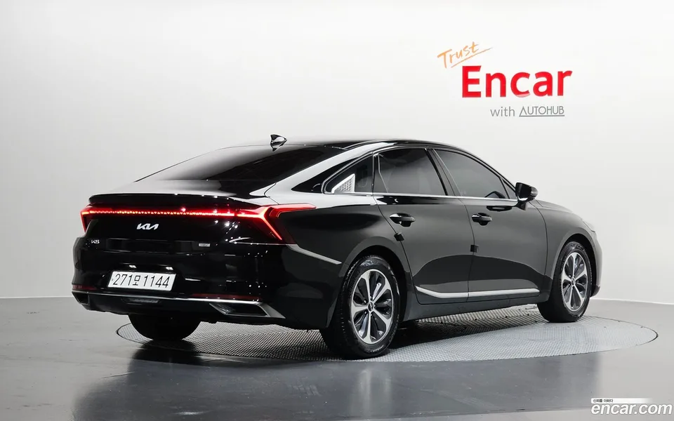 Kia K8 Hybrid 2022 — миниатюра 2
