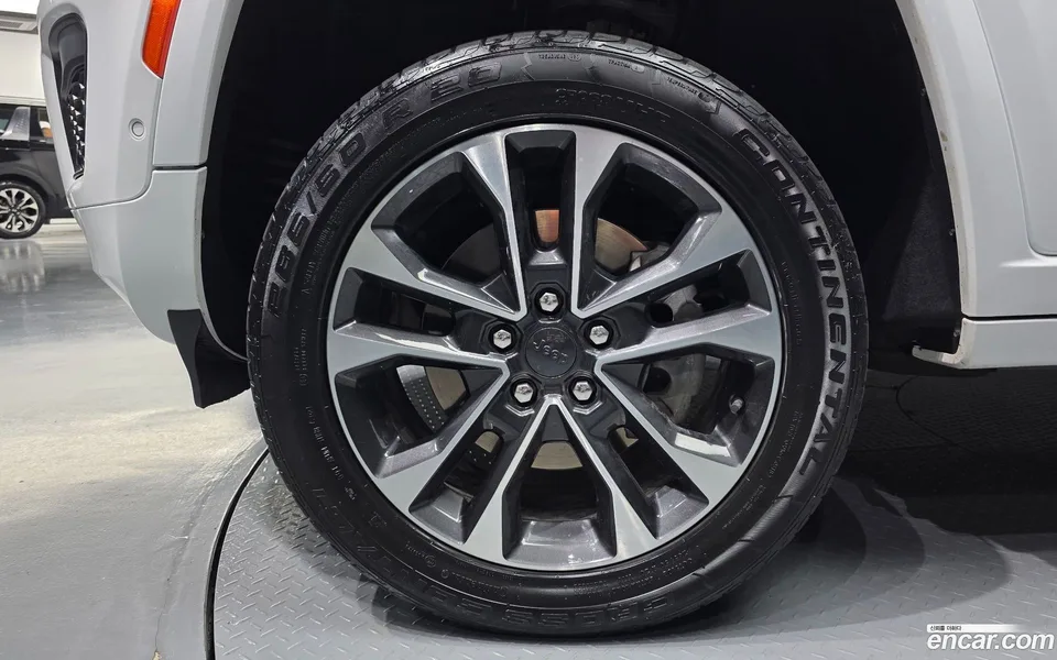 Jeep Grand Cherokee L 3.6 2022 — миниатюра 5