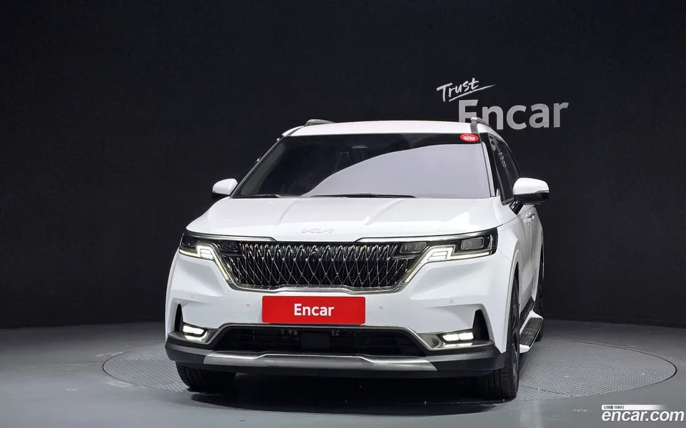 Kia Carnival 7 2022 — миниатюра 3