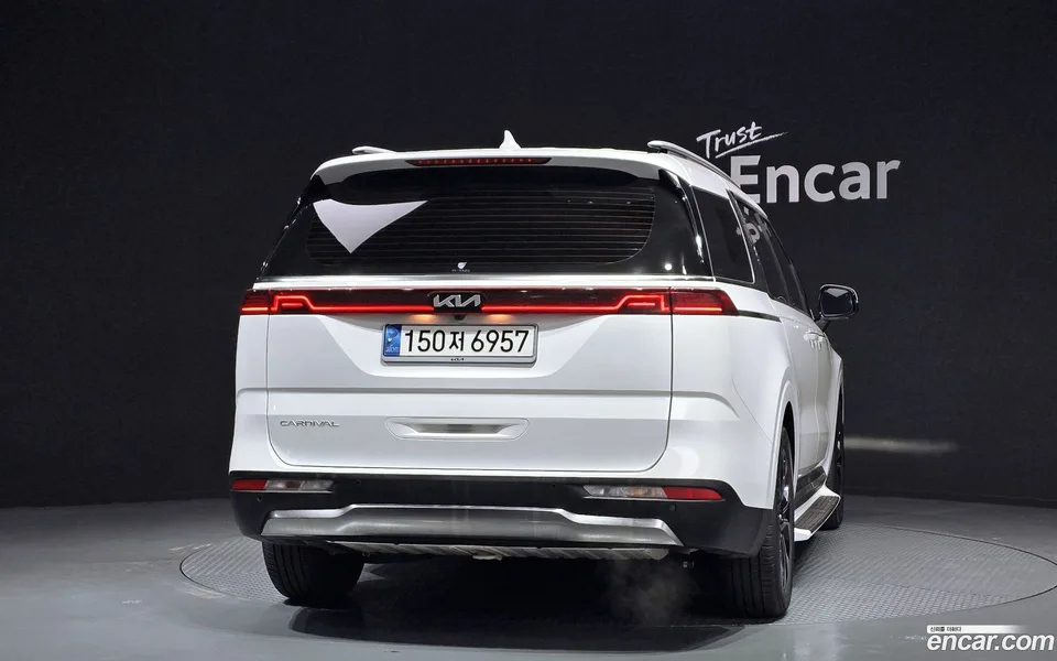 Kia Carnival 7 2022 — миниатюра 4