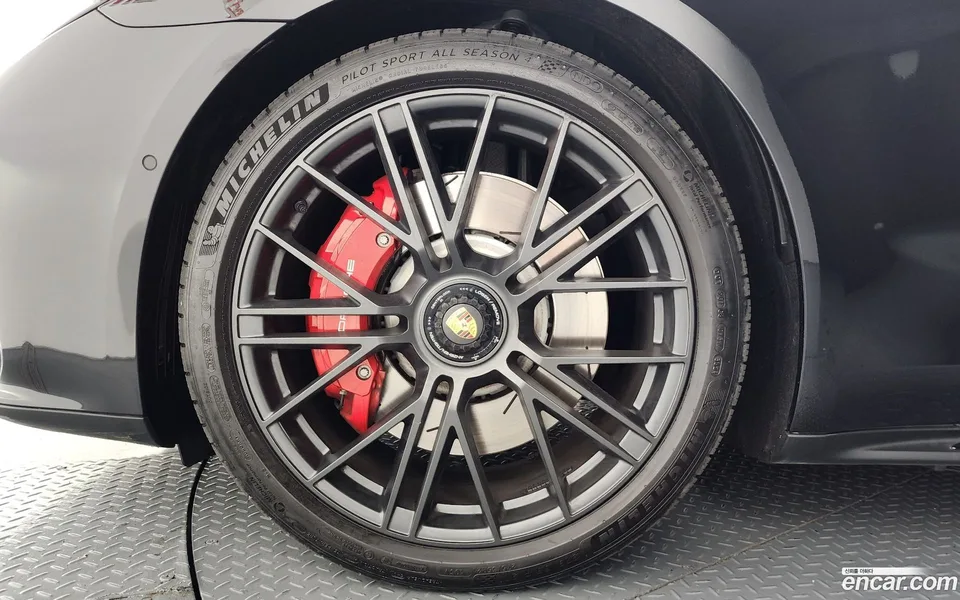 Porsche Panamera (976) 4.0 GTS 2025 — миниатюра 5