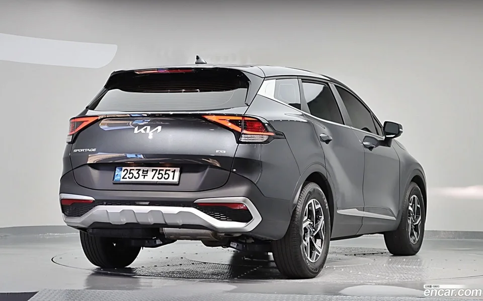Kia Sportage 2.0 4WD 2022 — миниатюра 4
