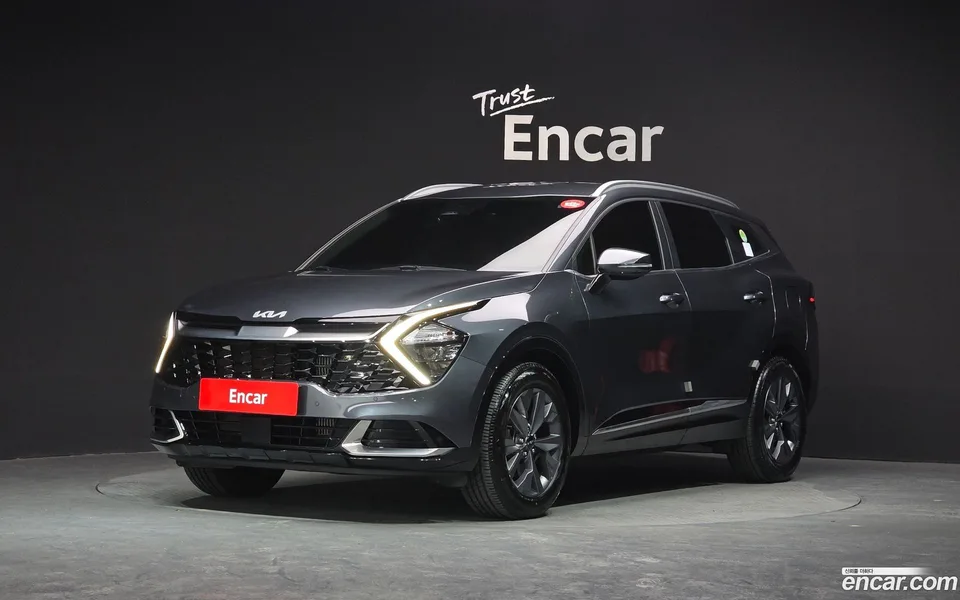 Kia Sportage 1.6 2WD 2022 — фото 1, купить с доставкой в Москву