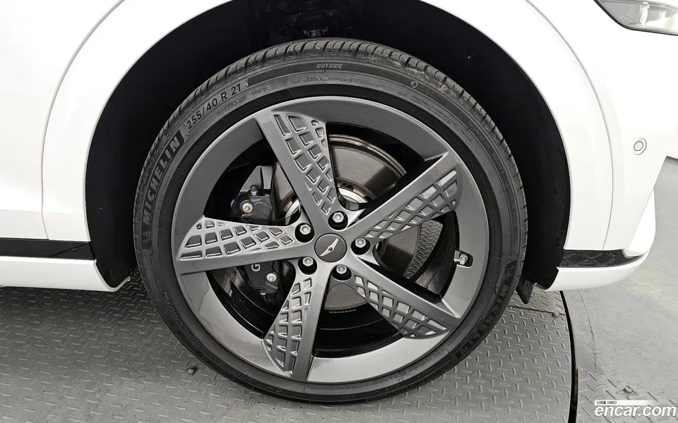 Genesis GV70 2.5T AWD 2022 — миниатюра 5