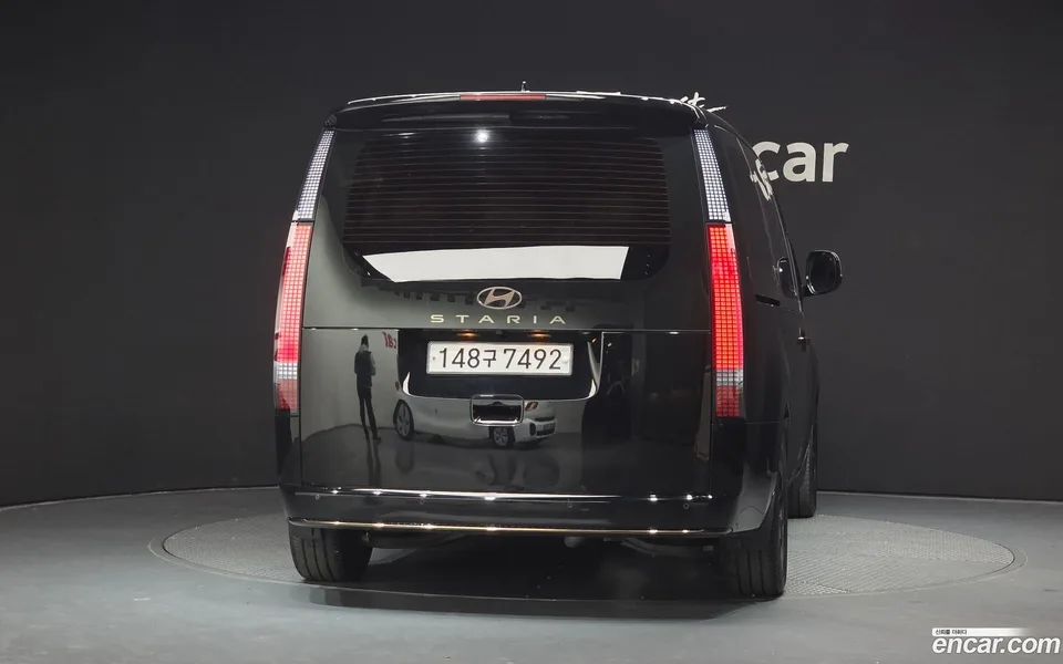 Hyundai Staria L3.5 9 2024 — миниатюра 4
