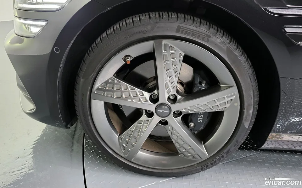 Genesis G80 2.5 2WD 2024 — миниатюра 5