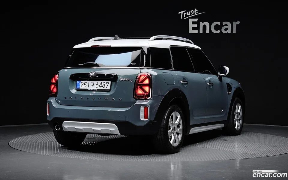 MINI Cooper D Countryman ALL4 2022 — миниатюра 2