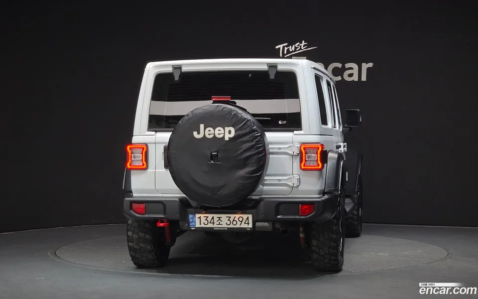 Jeep Wrangler 2.0 4 2022 — миниатюра 4