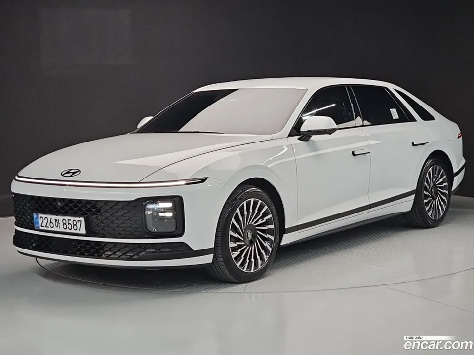 Hyundai Grandeur Hybrid 2025