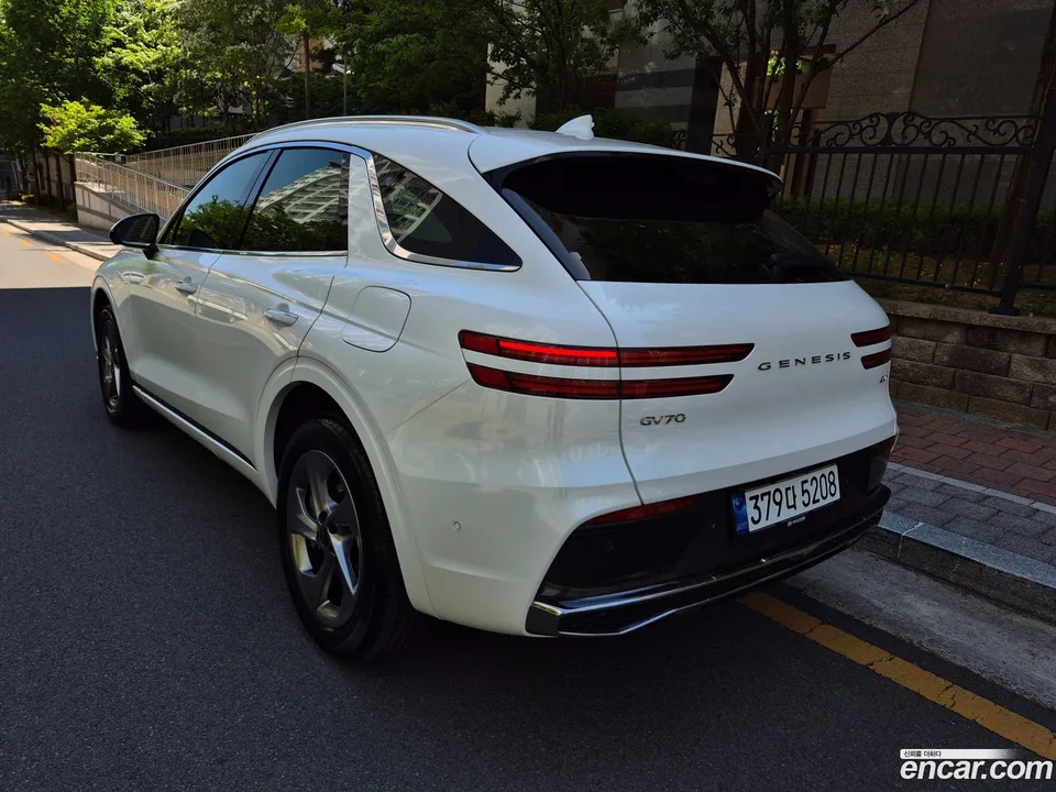 Genesis GV70 2.5T AWD 2025 — миниатюра 5